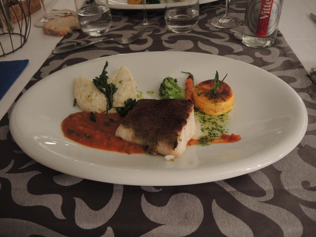 Eurotel Vesoul Exteriör bild
